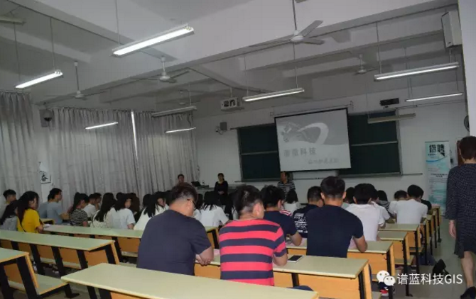 宣讲会∣湖南交通职业技术学院宣讲会顺利举行!(图1) 宣讲会∣湖南交通职业技术学院宣讲会顺利举行!(图1)